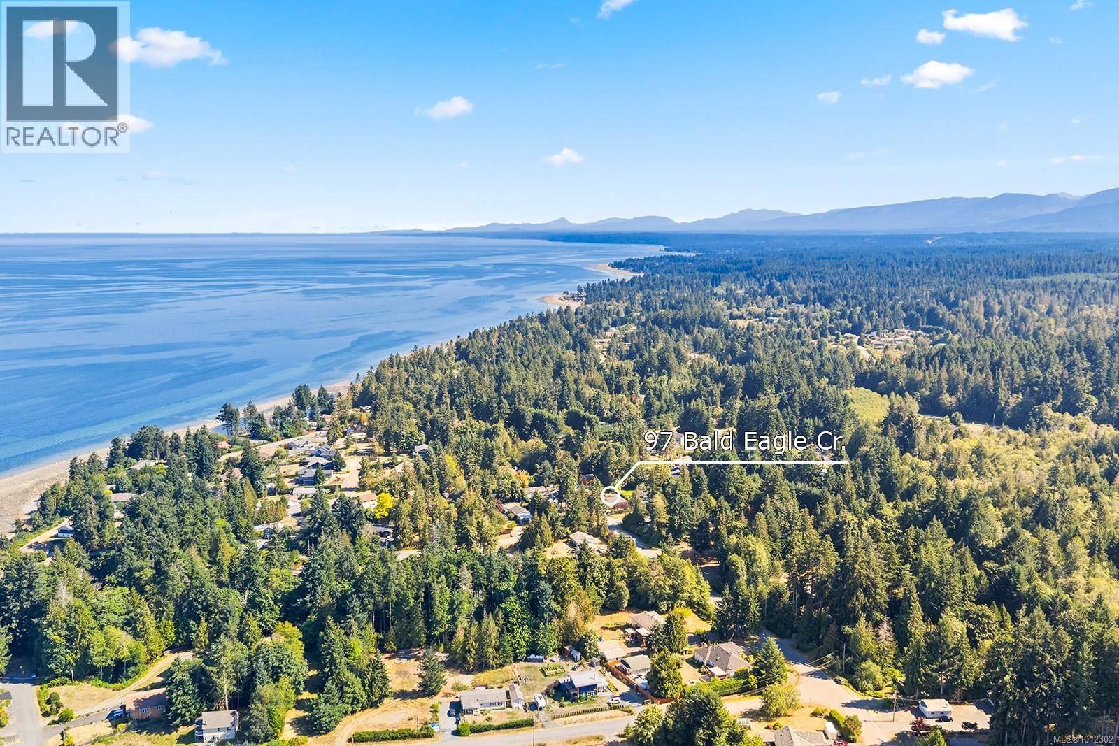 Photo 15 of 97 Bald Eagle Cres, Bowser BC