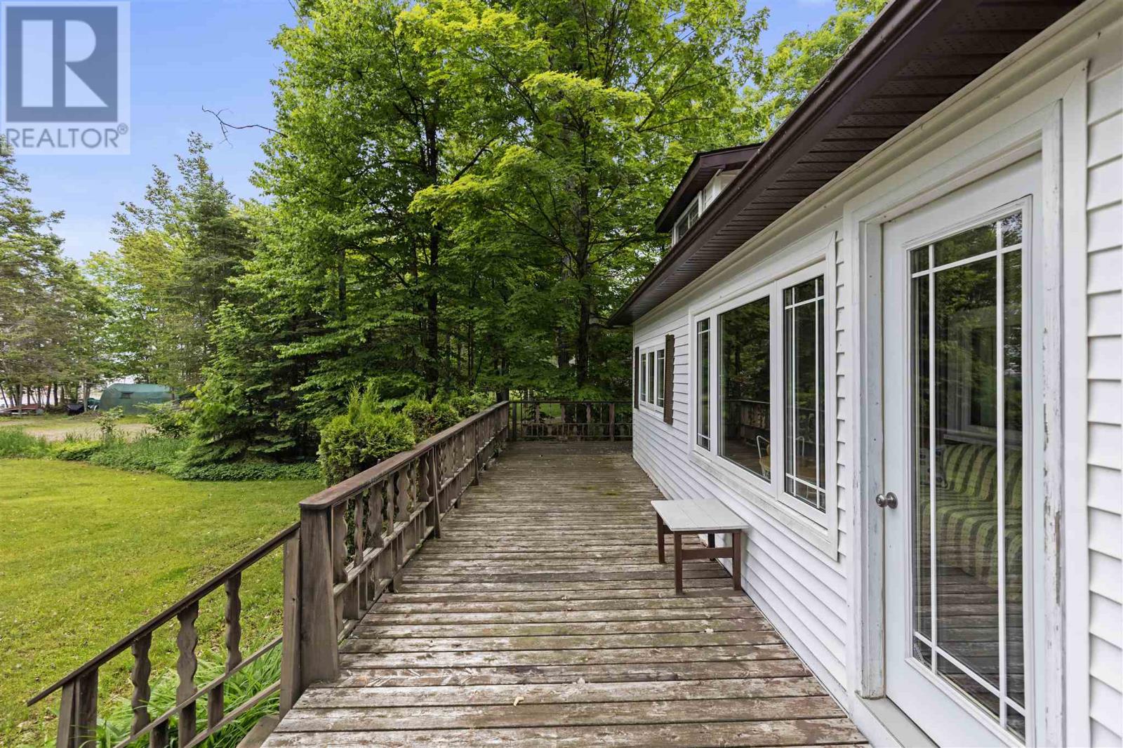 Photo 6 of 3002 Canoe Point Rd, Hilton Beach ON