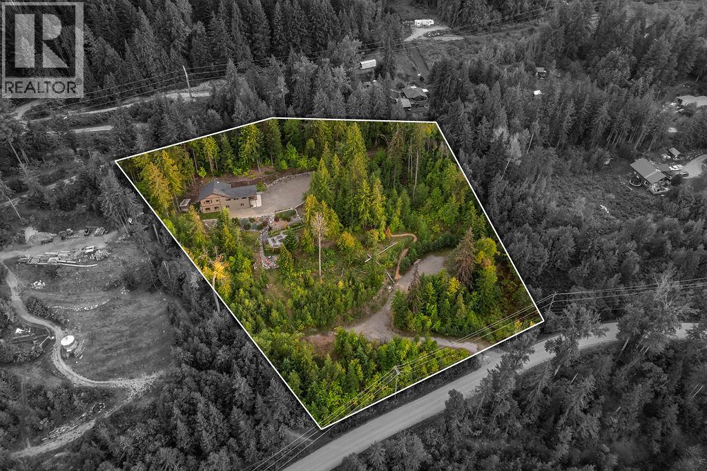 Photo 4 of 3329 Kenville Mine Road, Nelson BC