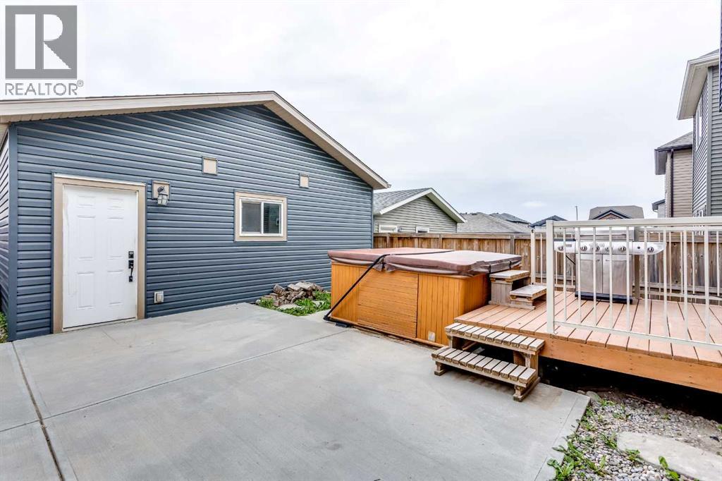 Single Family House for Sale in  Nolanfield Terrace NW Nolan Hill Calgary 