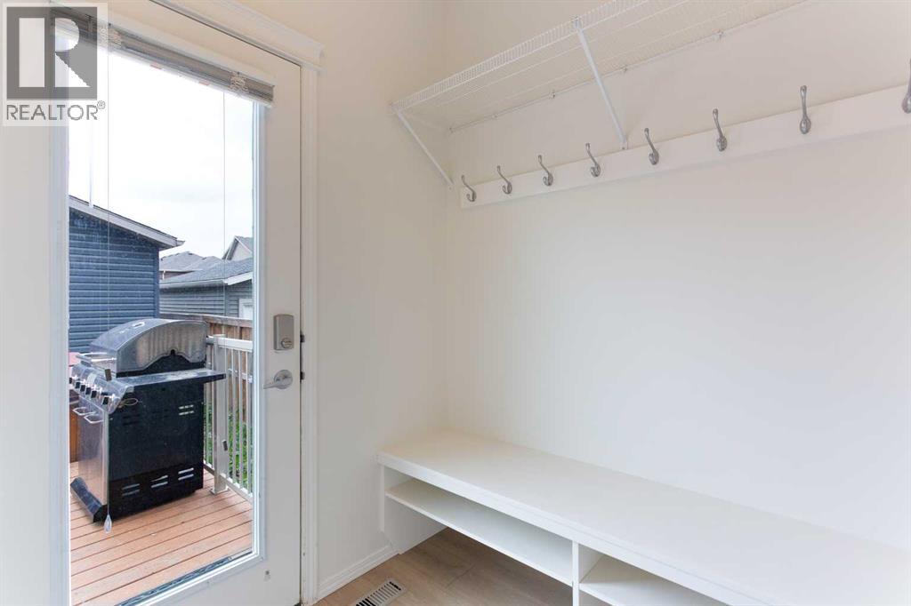 Single Family House for Sale in  Nolanfield Terrace NW Nolan Hill Calgary 