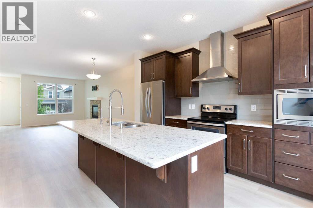 Single Family House for Sale in  Nolanfield Terrace NW Nolan Hill Calgary 