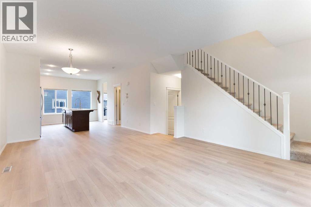 Single Family House for Sale in  Nolanfield Terrace NW Nolan Hill Calgary 