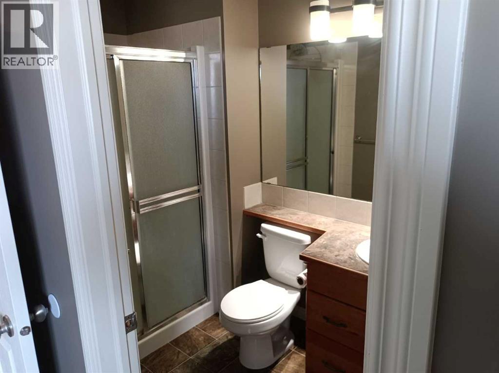 Photo 36 of 2 Holsworth Place, Sylvan Lake AB