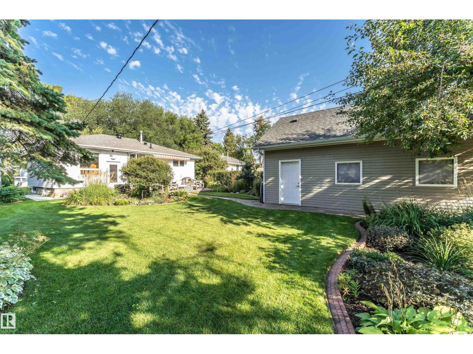 Photo 36 of 11703 135 B St Nw, Edmonton AB