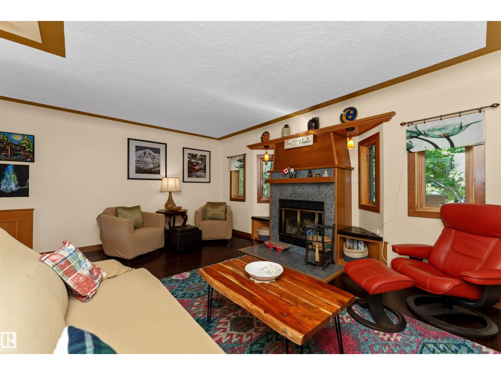 Photo 6 of 11703 135 B St Nw, Edmonton AB