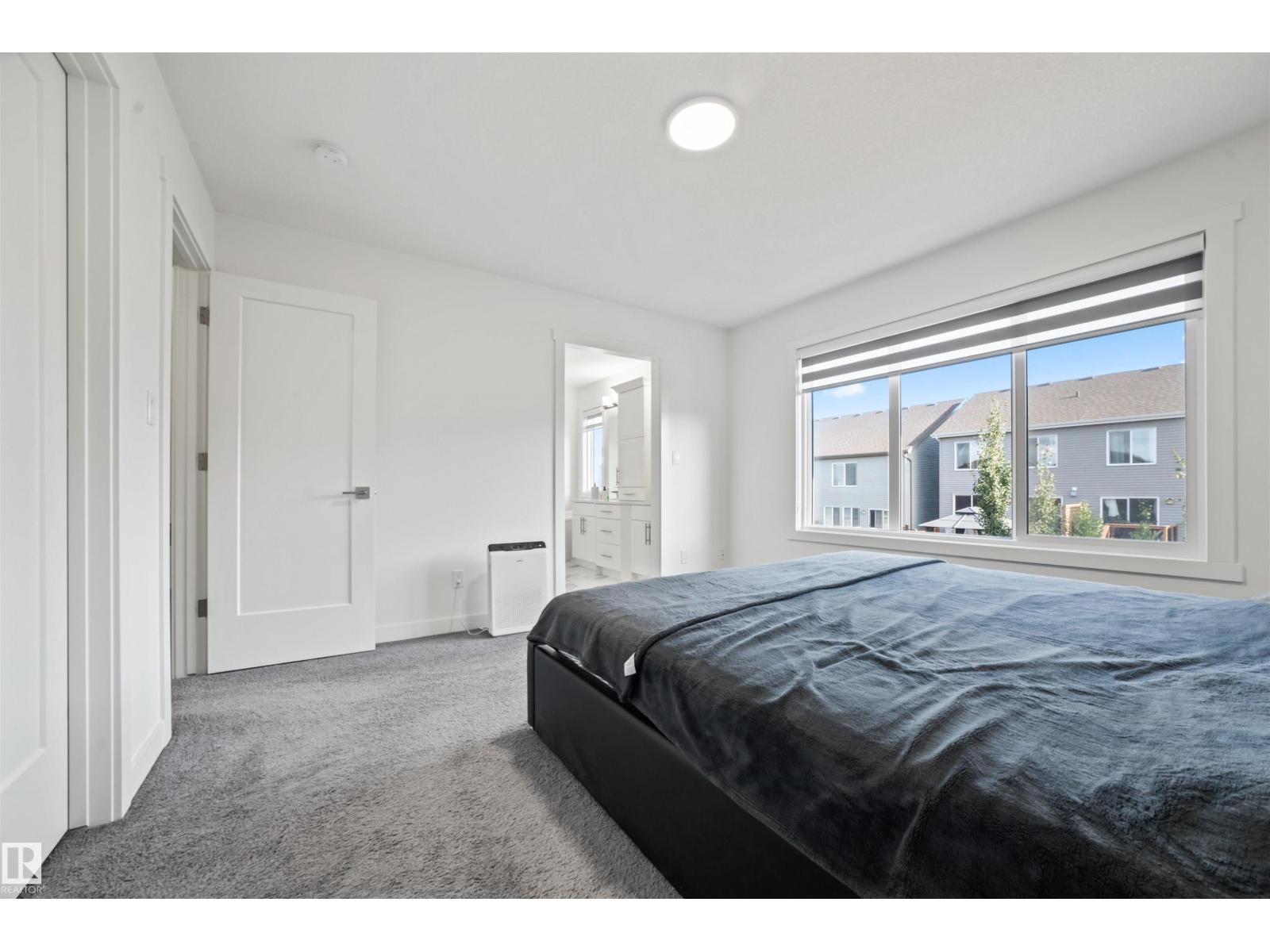 Photo 11 of 2100 Graydon Hill Cr Sw, Edmonton AB