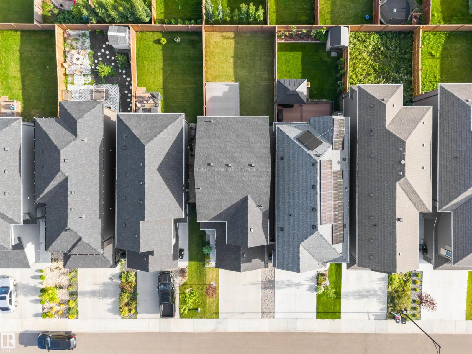 Photo 2 of 2100 Graydon Hill Cr Sw, Edmonton AB