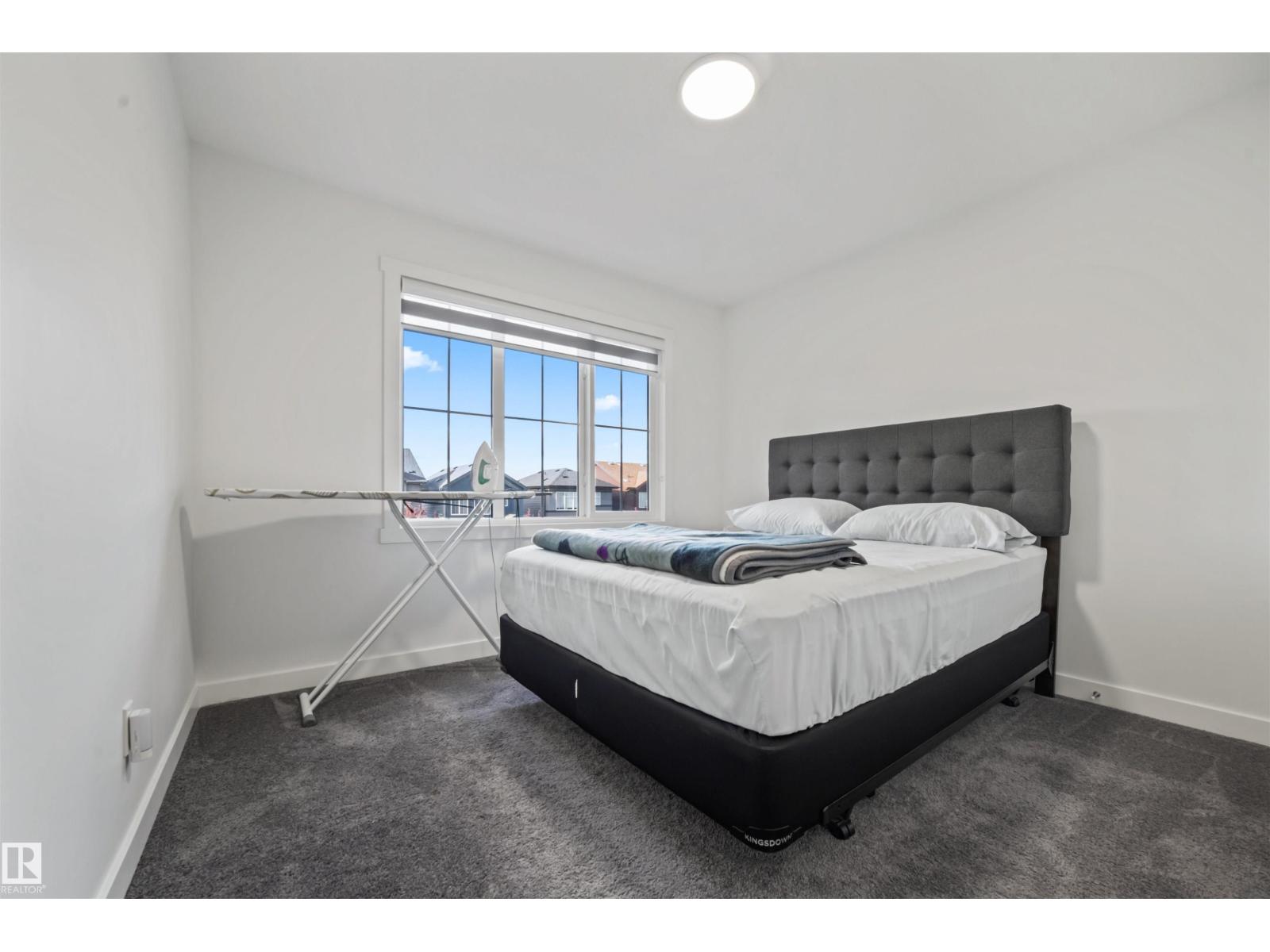 Photo 20 of 2100 Graydon Hill Cr Sw, Edmonton AB