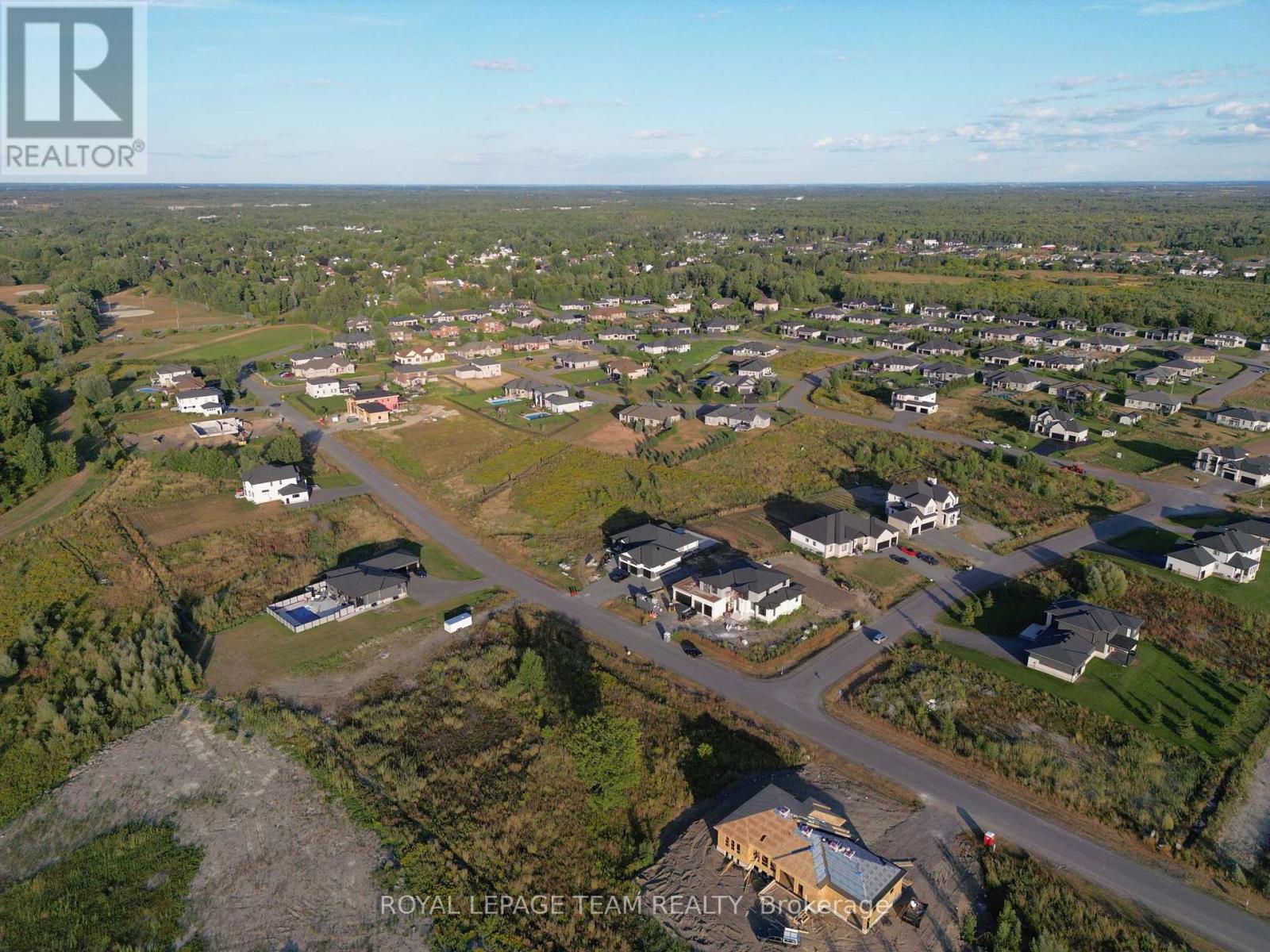 Photo 2 of 6750 Still Meadow Way, Ottawa ON