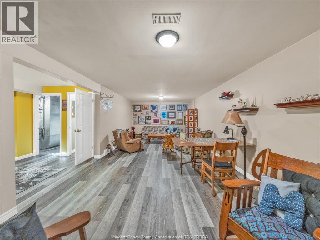 Photo 29 of 304 Rockport Lane, Kingsville ON