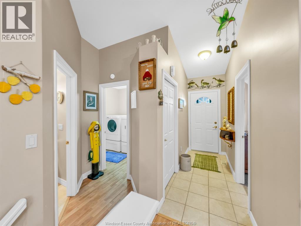 Photo 15 of 304 Rockport Lane, Kingsville ON