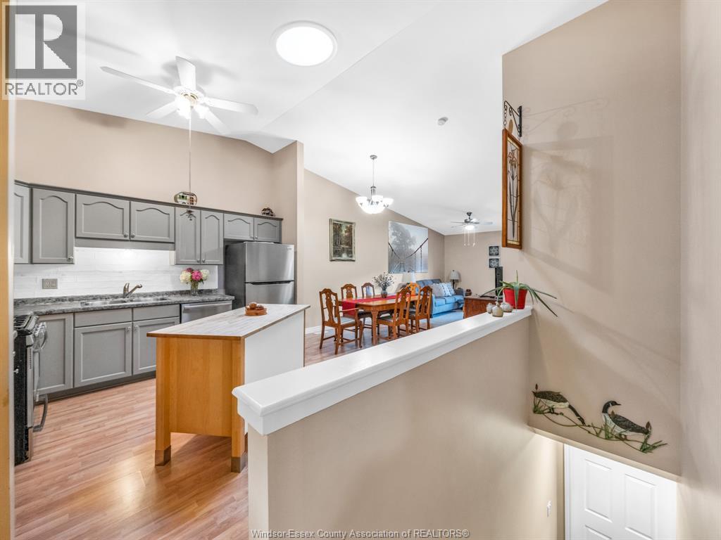 Photo 7 of 304 Rockport Lane, Kingsville ON
