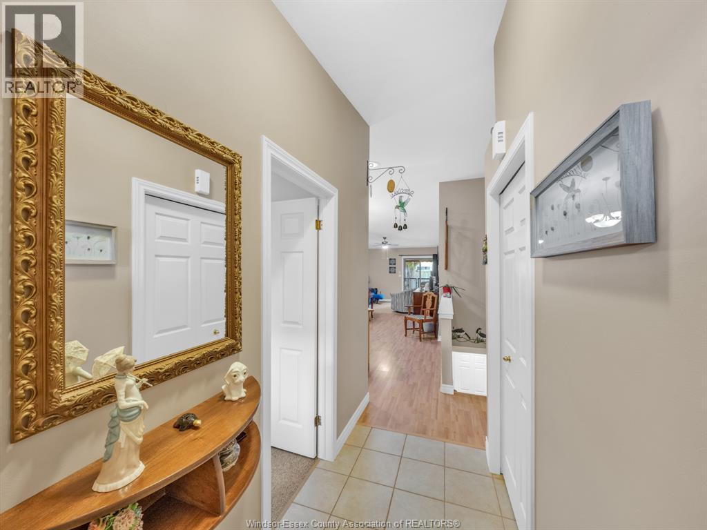 Photo 10 of 304 Rockport Lane, Kingsville ON