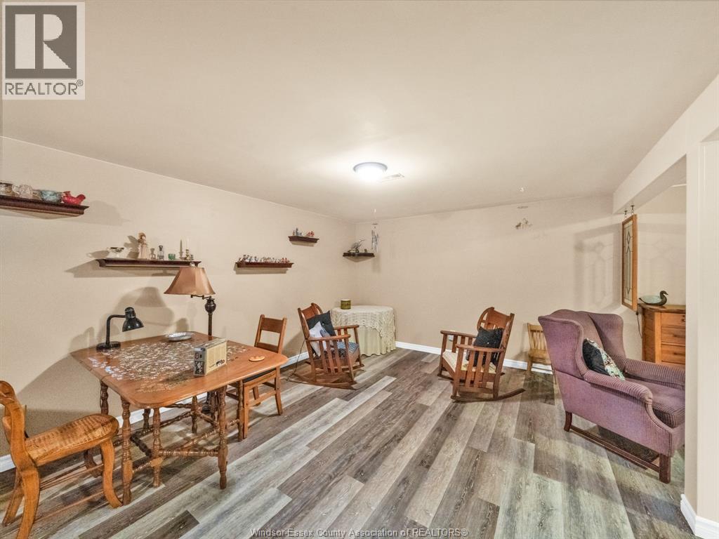 Photo 33 of 304 Rockport Lane, Kingsville ON