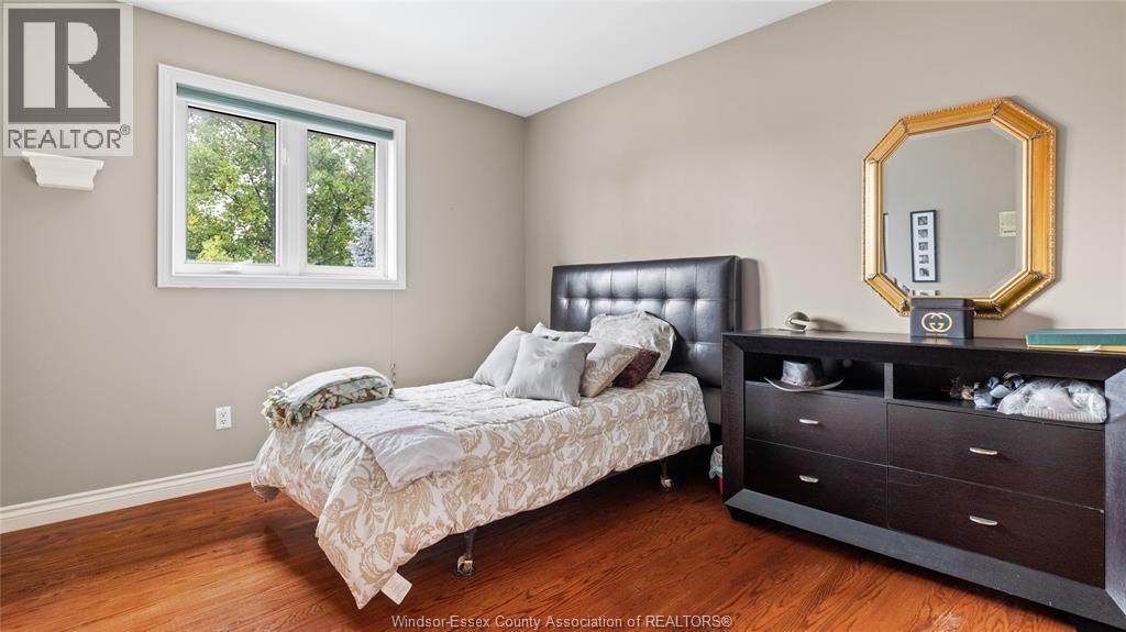 Photo 20 of 2769 Lombardy Crescent, Lasalle ON