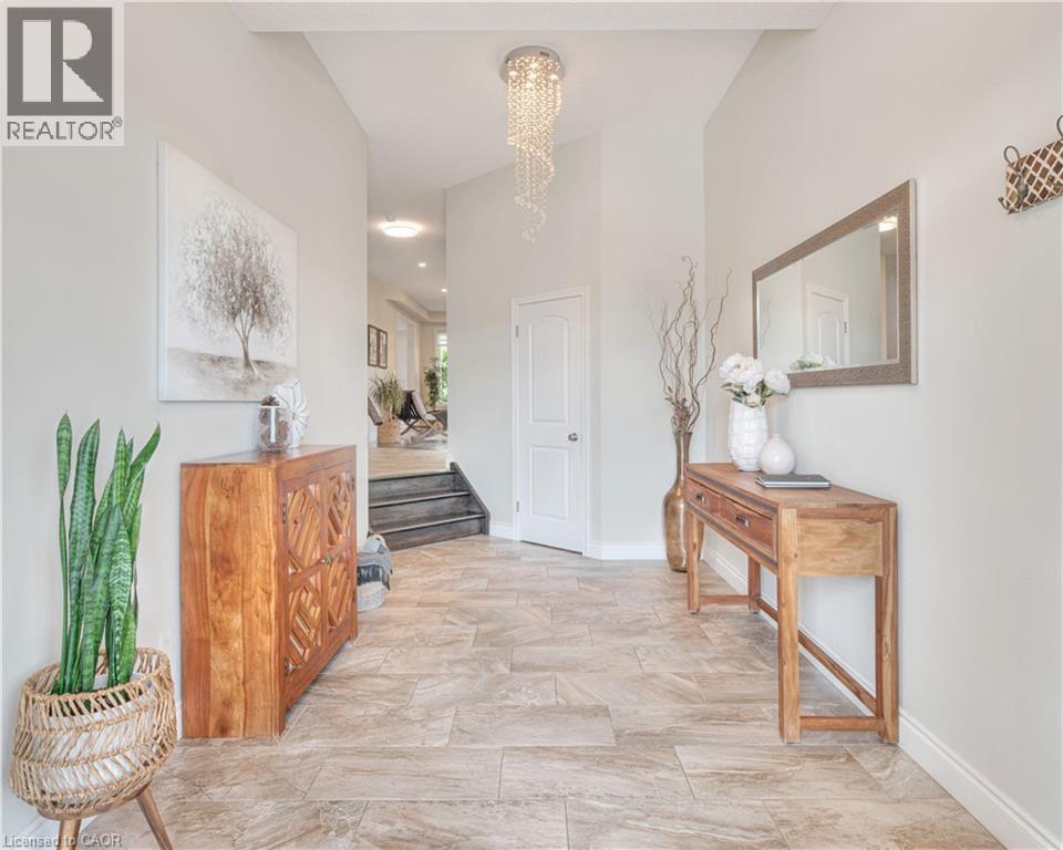 Photo 8 of 451 Twinleaf Street, Waterloo ON