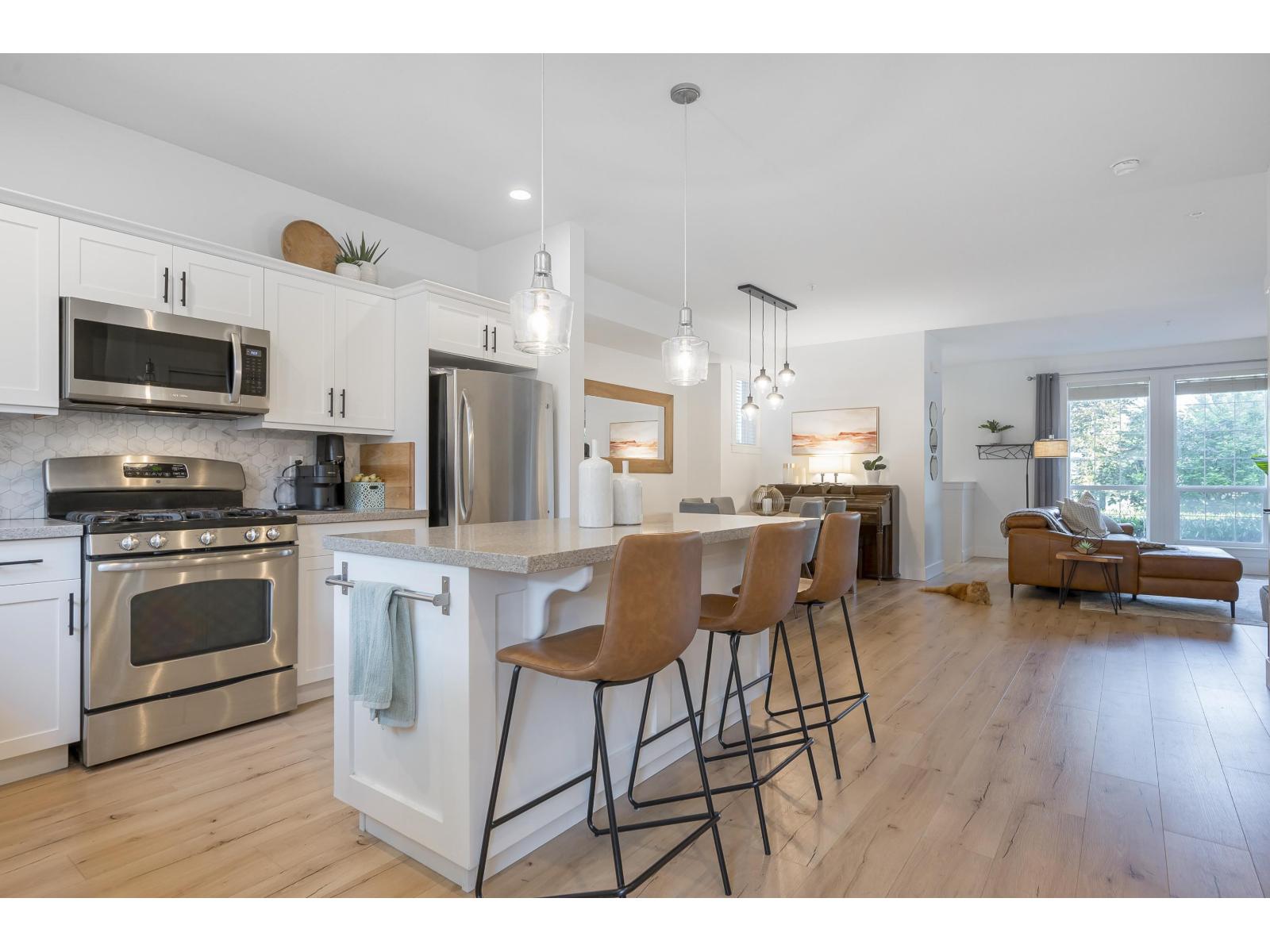 Photo 6 of 21080 80 Avenue, Langley BC