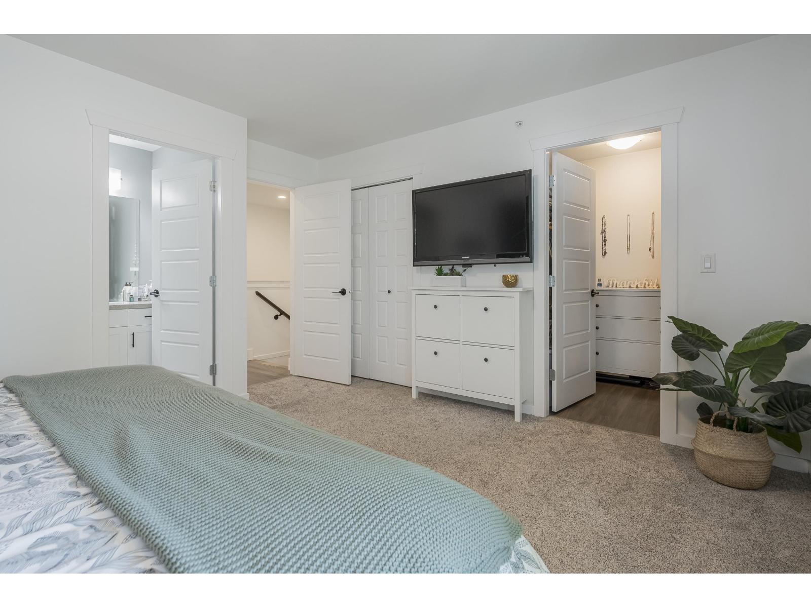 Photo 21 of 21080 80 Avenue, Langley BC