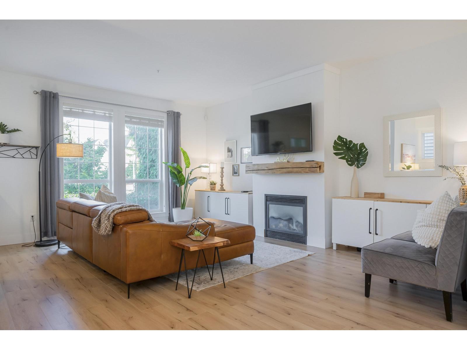Photo 11 of 21080 80 Avenue, Langley BC