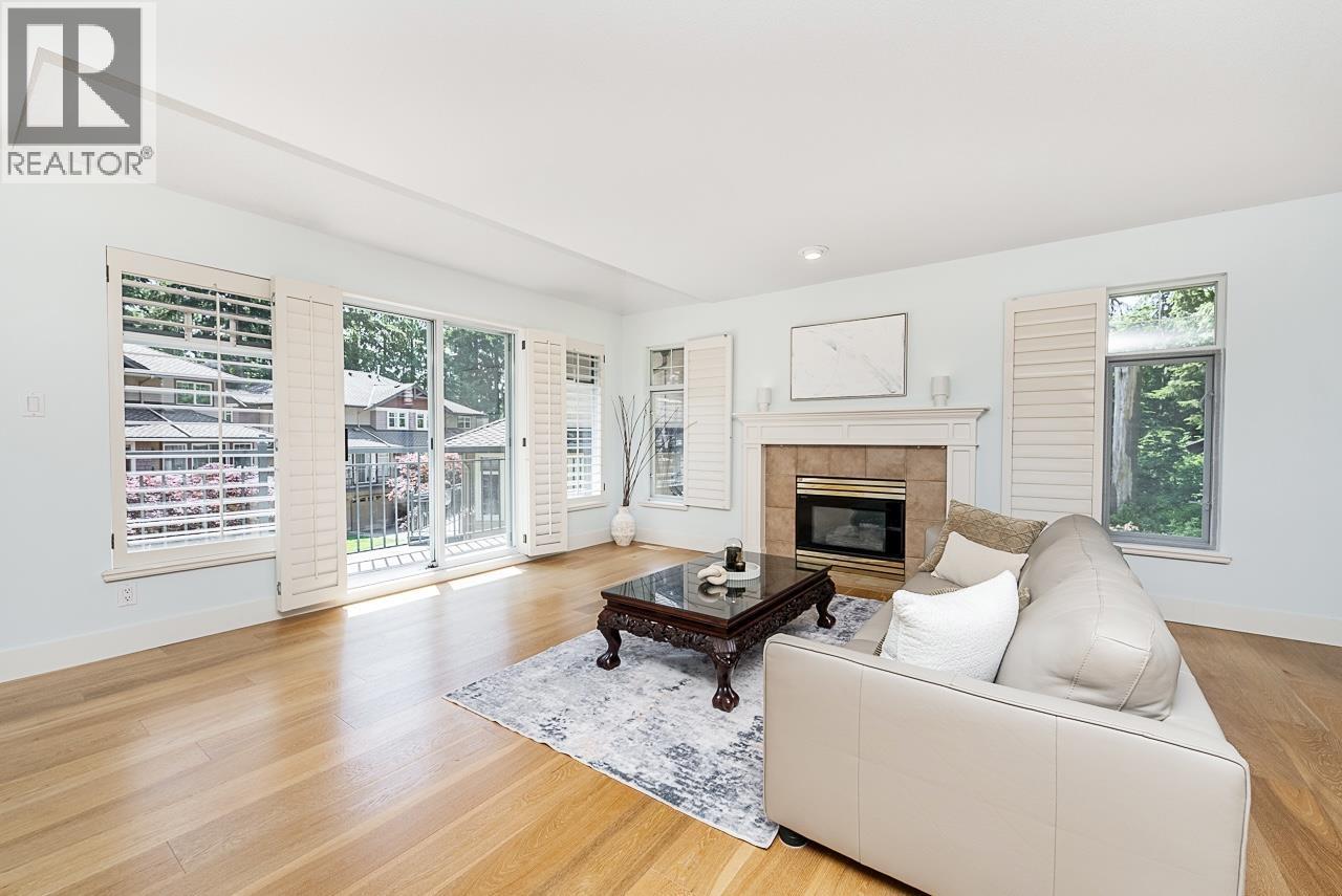 Photo 10 of 1190 Strathaven Drive, North Vancouver BC