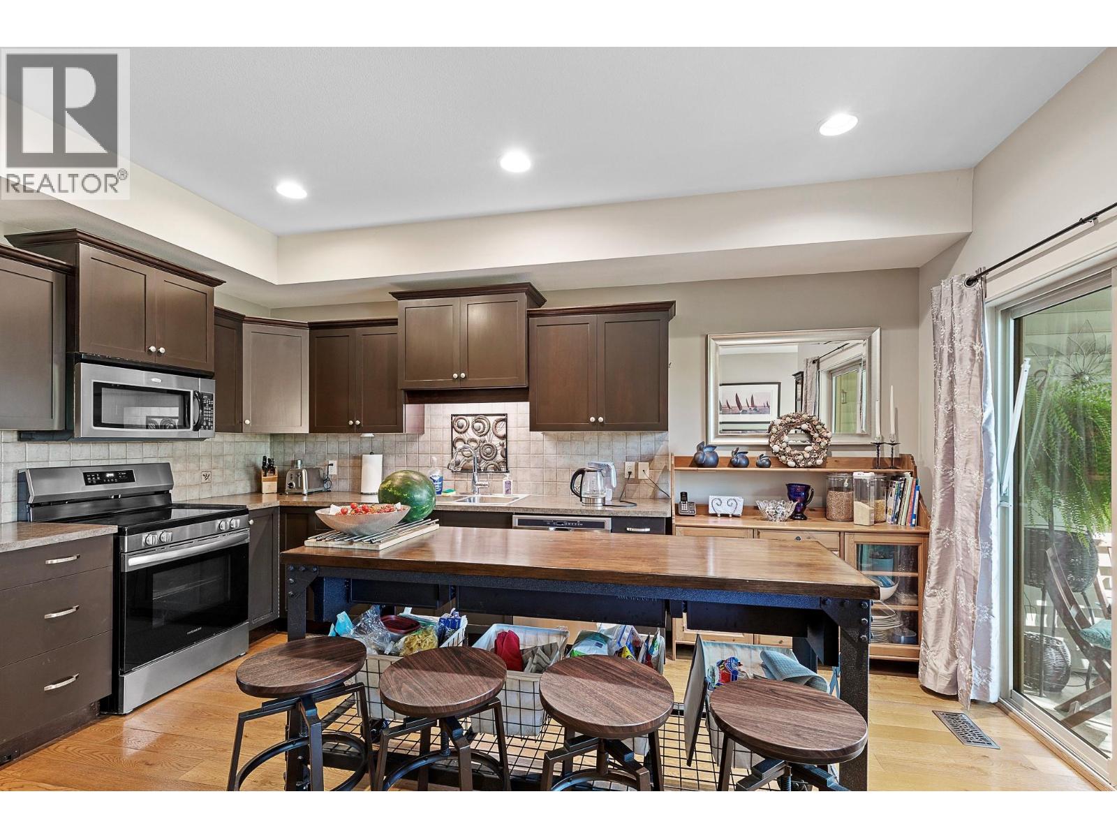 Photo 6 of 4900 Heritage Drive Unit 203, Vernon BC