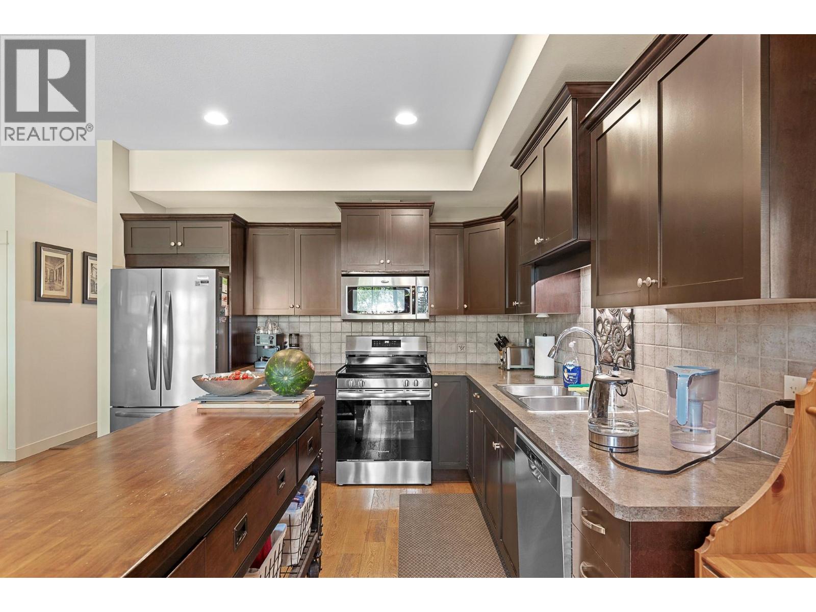 Photo 10 of 4900 Heritage Drive Unit 203, Vernon BC
