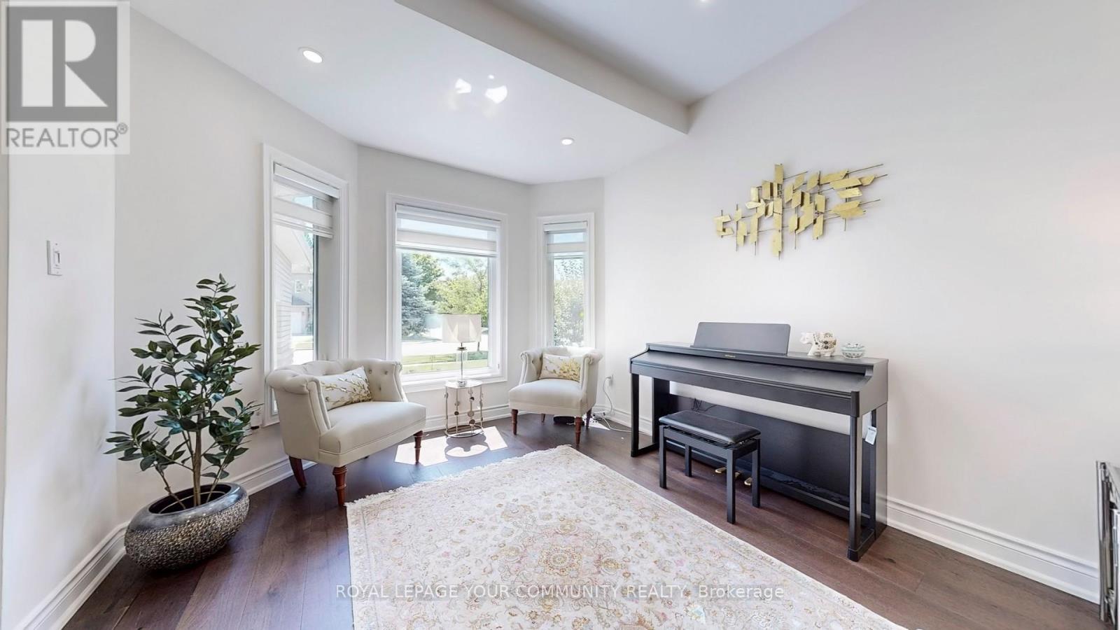 Photo 14 of 172 Humberland Drive, Richmond Hill ON