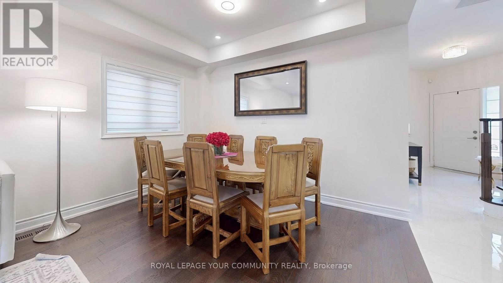 Photo 15 of 172 Humberland Drive, Richmond Hill ON