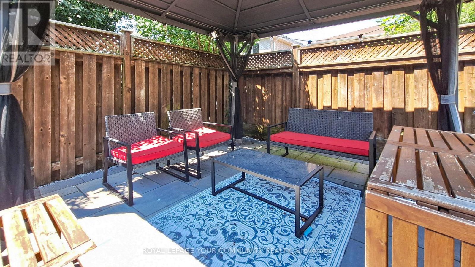 Photo 47 of 172 Humberland Drive, Richmond Hill ON