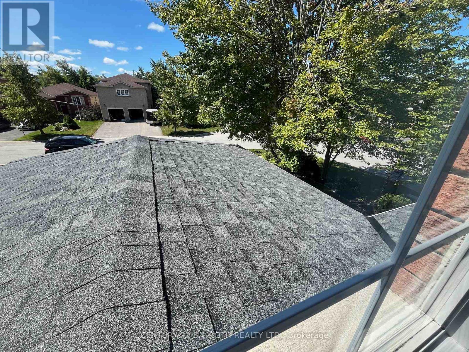 Photo 40 of 1 Golden Eagle Way, Barrie ON