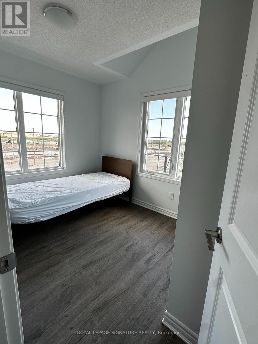 Photo 15 of 15 1259 Lily Crescent, Milton ON