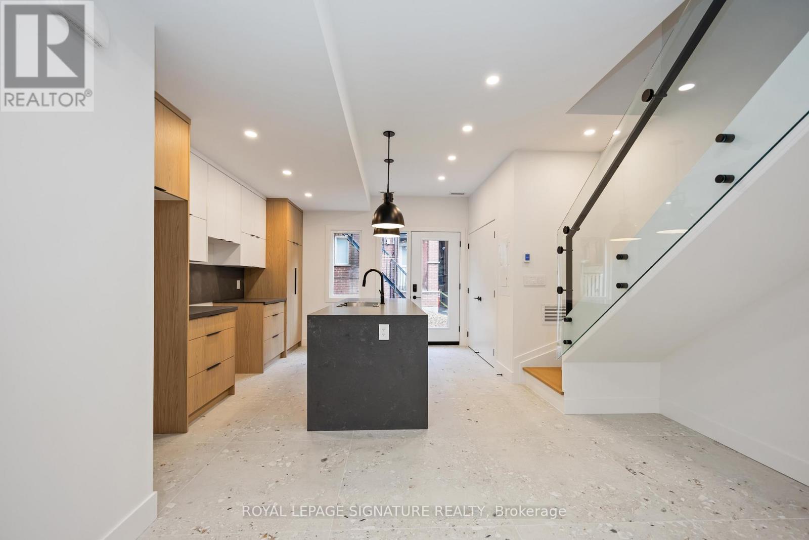 Photo 10 of Laneway 308 St George Street, Toronto ON
