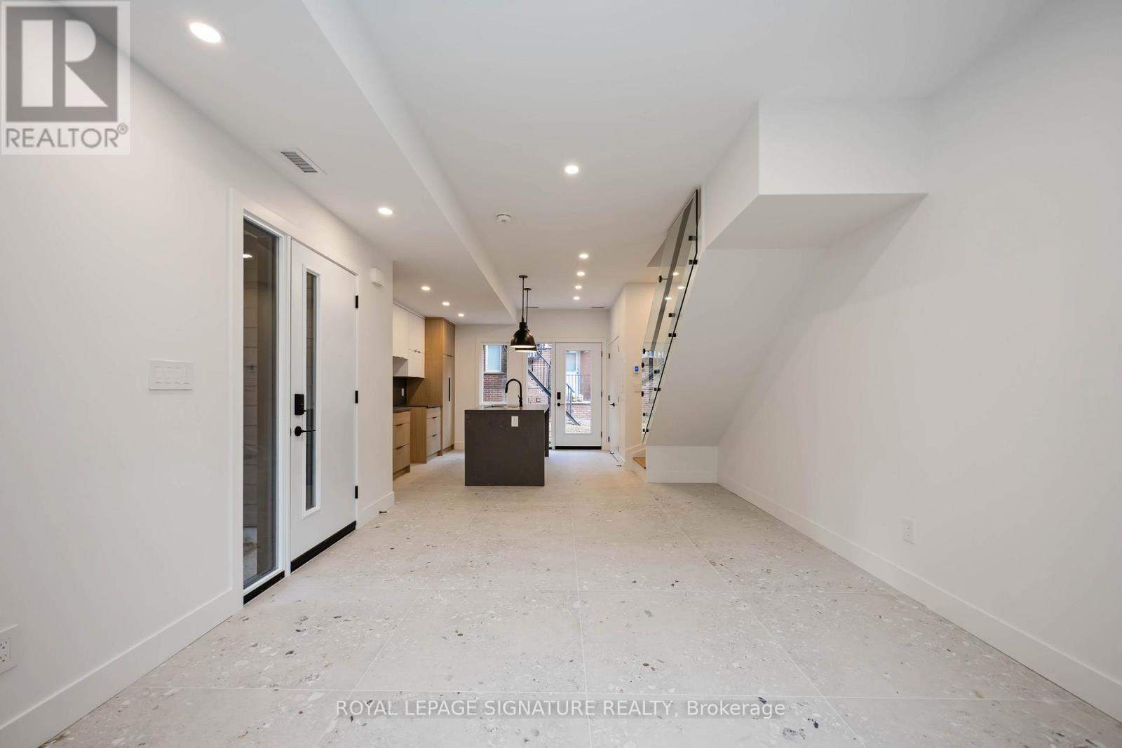 Photo 9 of Laneway 308 St George Street, Toronto ON