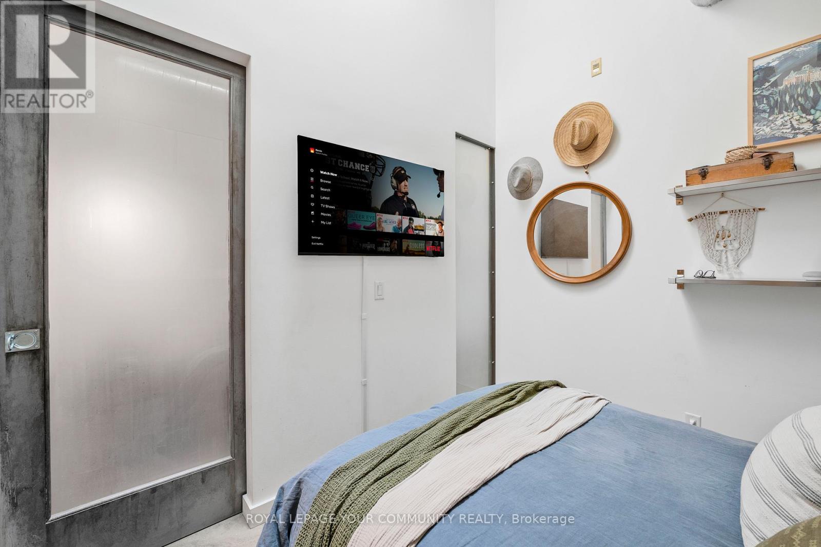 Photo 11 of 504 135 Dalhousie Street, Toronto ON