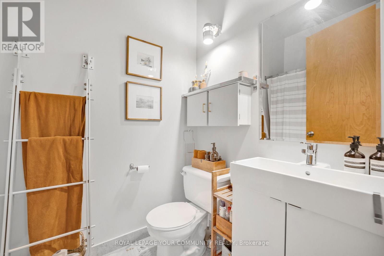 Photo 12 of 504 135 Dalhousie Street, Toronto ON