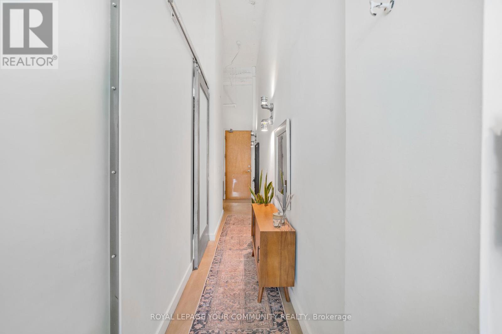 Photo 14 of 504 135 Dalhousie Street, Toronto ON