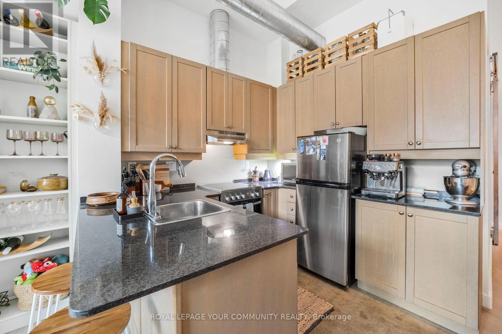 Photo 7 of 504 135 Dalhousie Street, Toronto ON