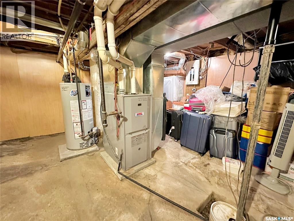 121 Allan AVENUE — photo 13