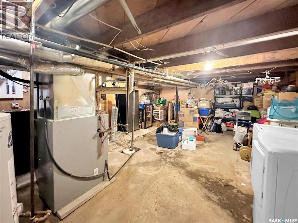 121 Allan AVENUE — photo 14