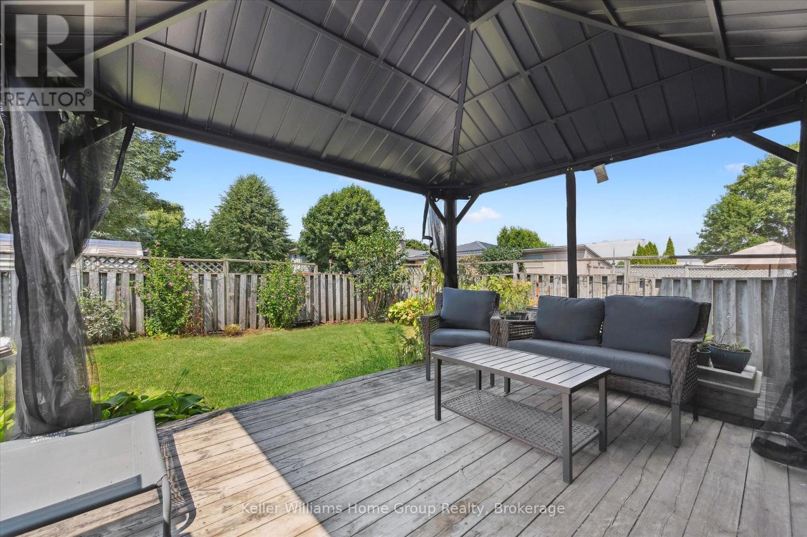 Photo 35 of 385 Strathallan Street, Centre Wellington ON