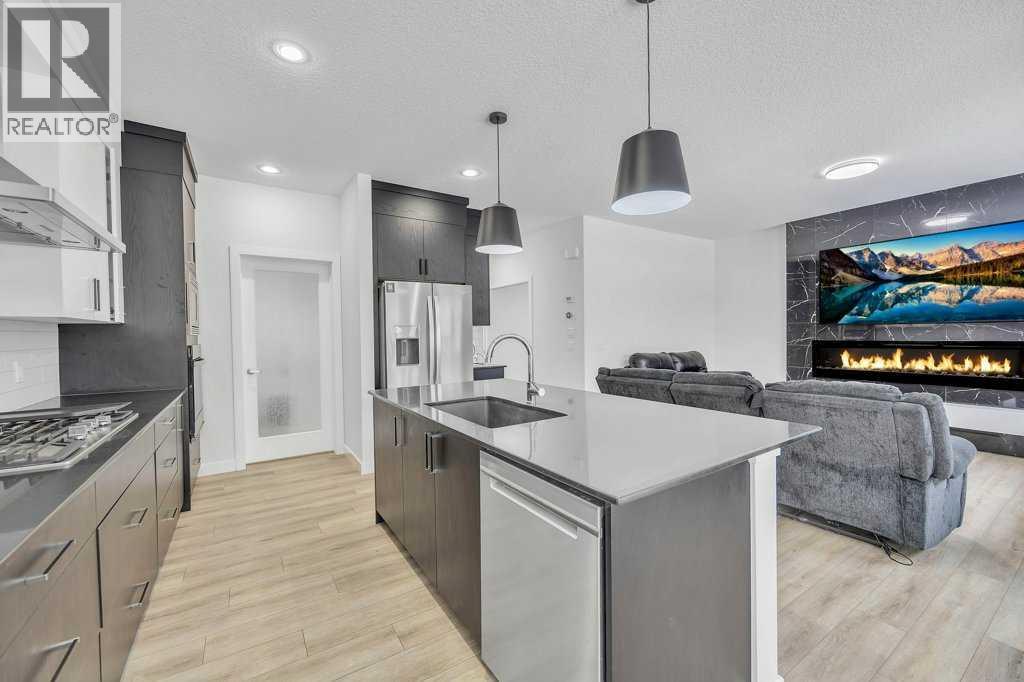 Photo 17 of 1098 Midtown Avenue Sw, Airdrie AB