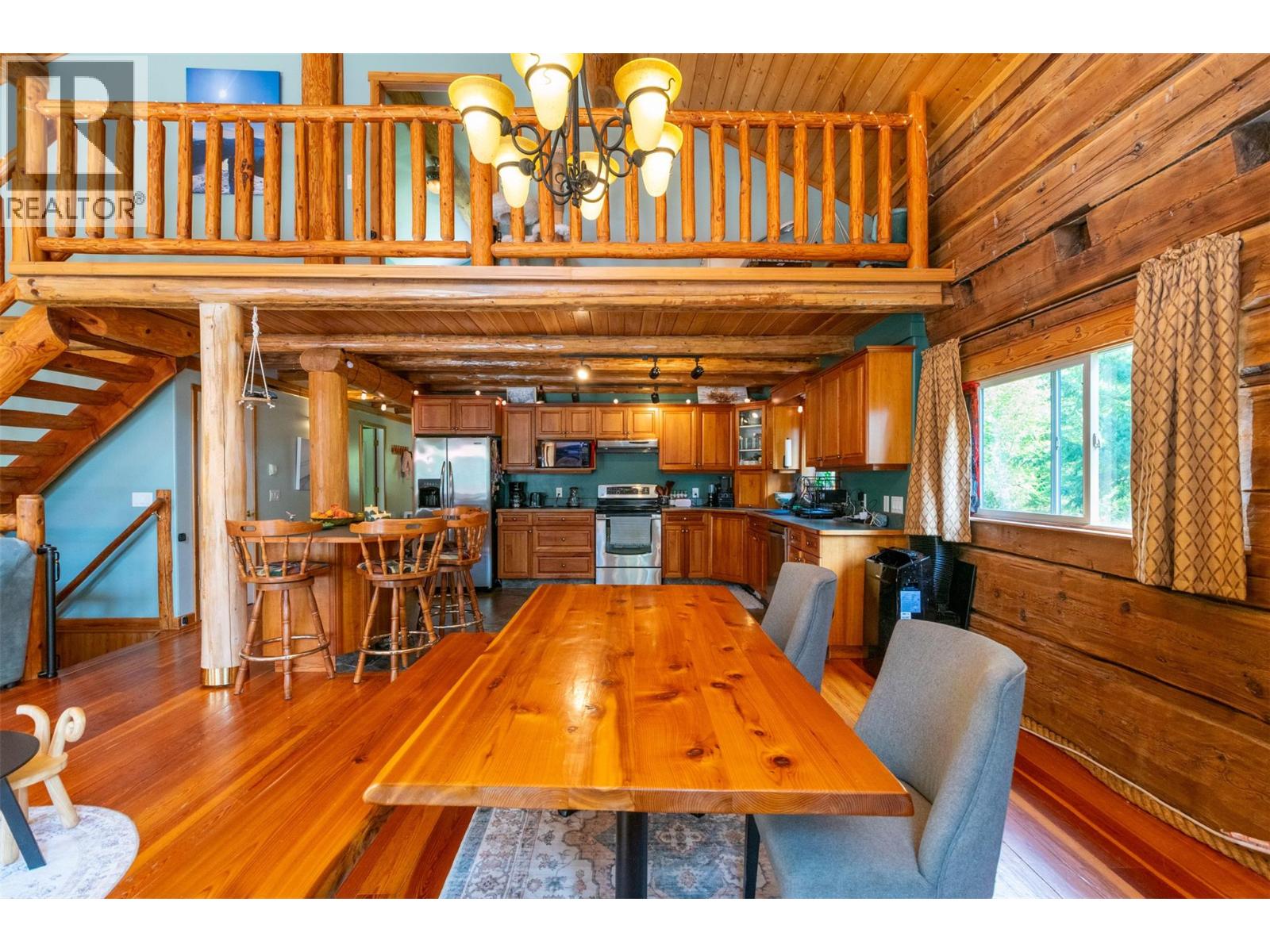  1834 Stepp Pit Road, Sicamous