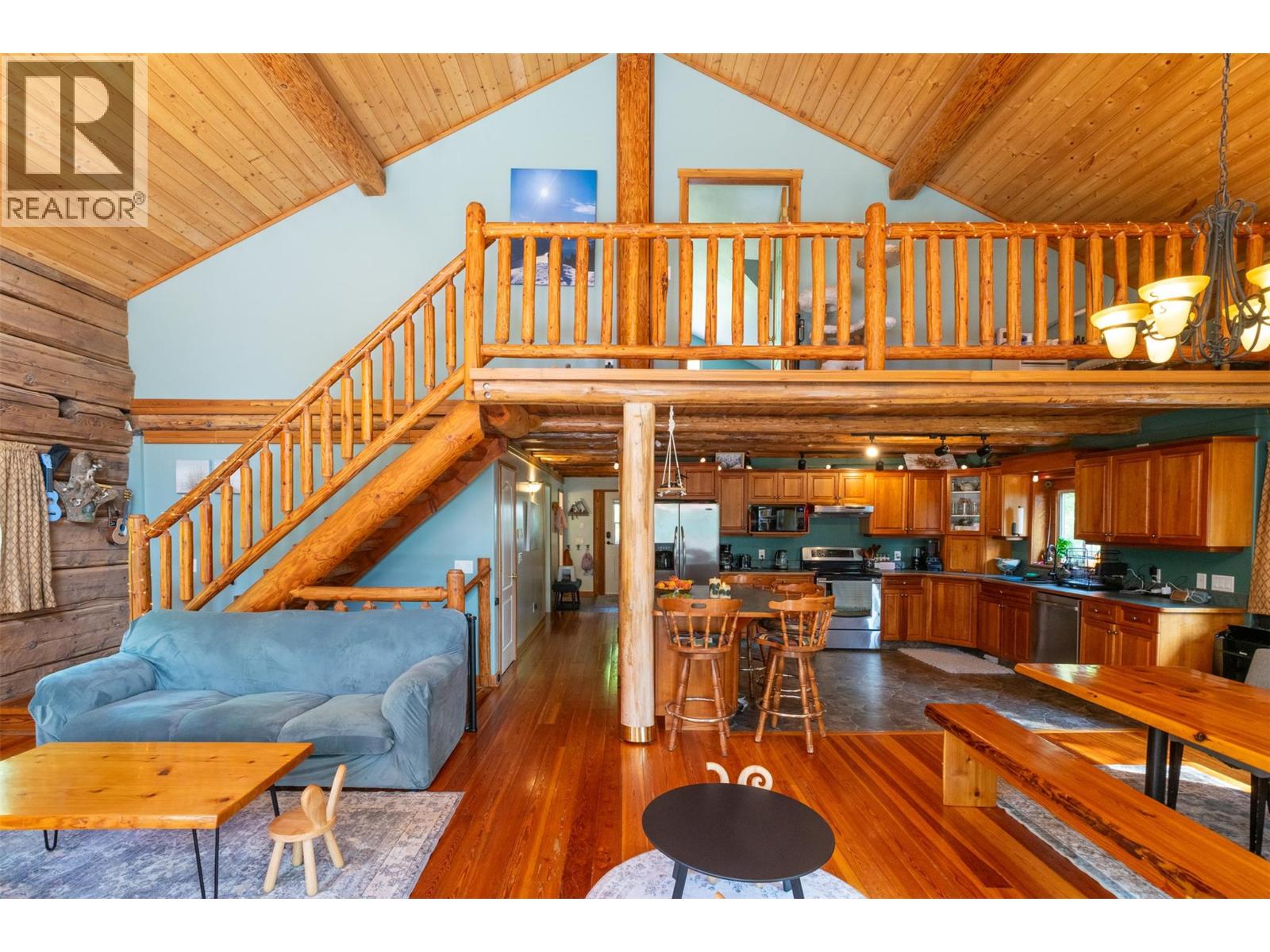  1834 Stepp Pit Road, Sicamous