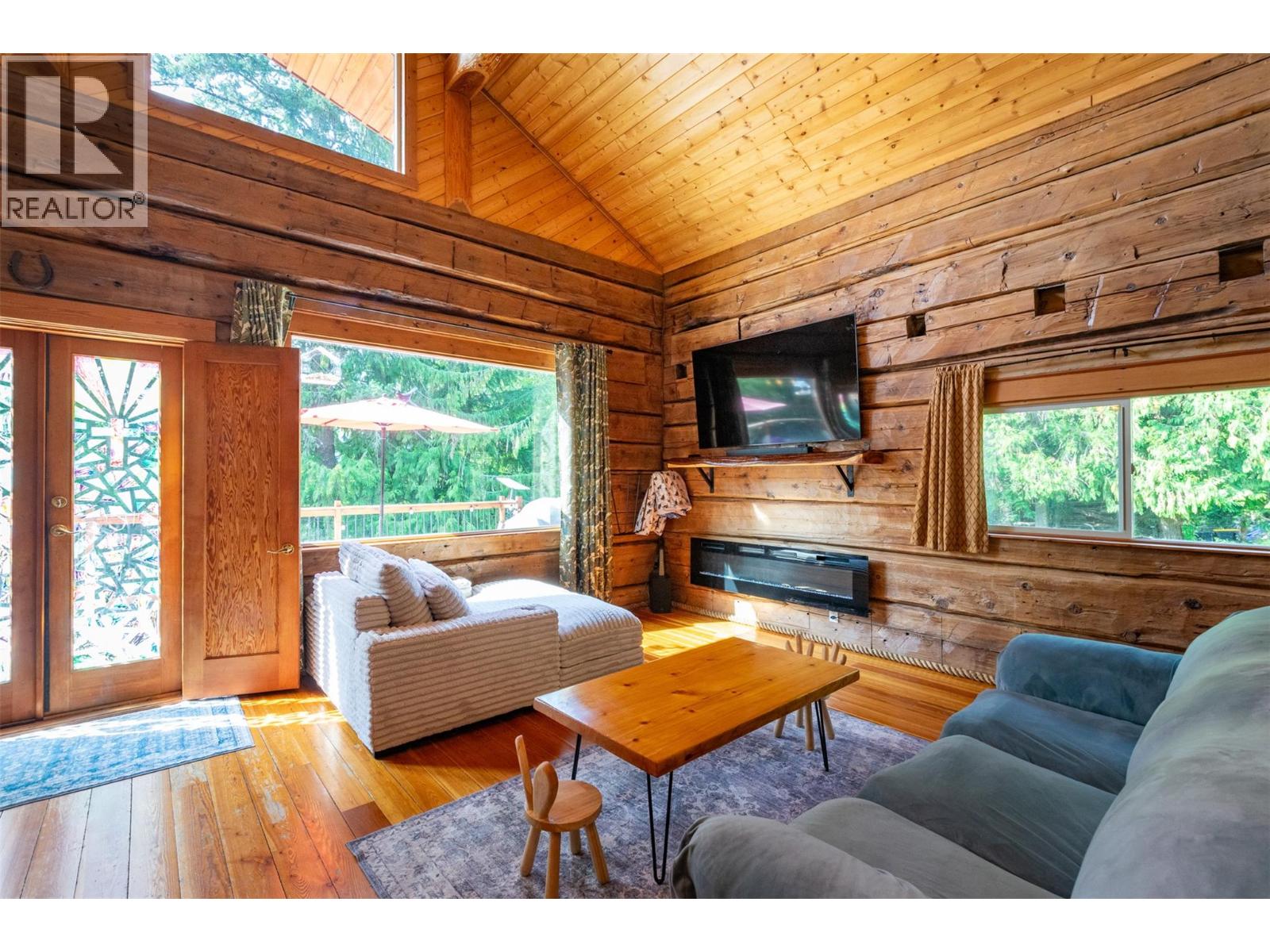  1834 Stepp Pit Road, Sicamous