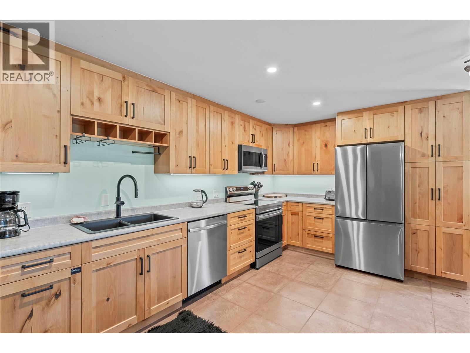  1834 Stepp Pit Road, Sicamous