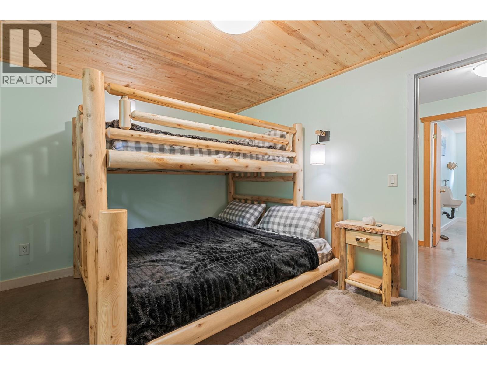  1834 Stepp Pit Road, Sicamous