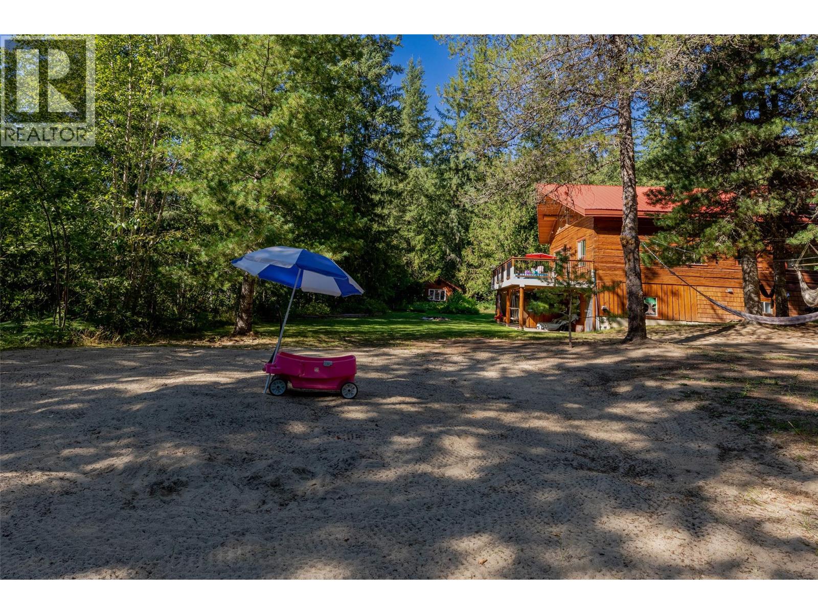  1834 Stepp Pit Road, Sicamous