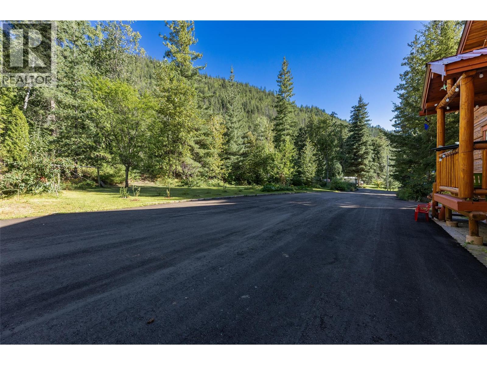  1834 Stepp Pit Road, Sicamous