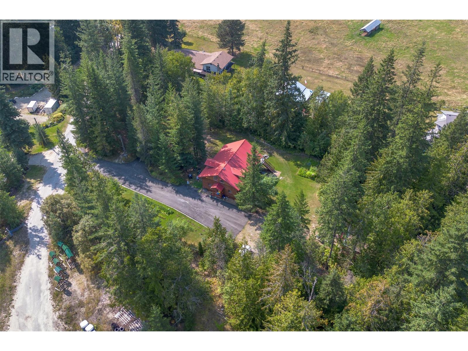  1834 Stepp Pit Road, Sicamous